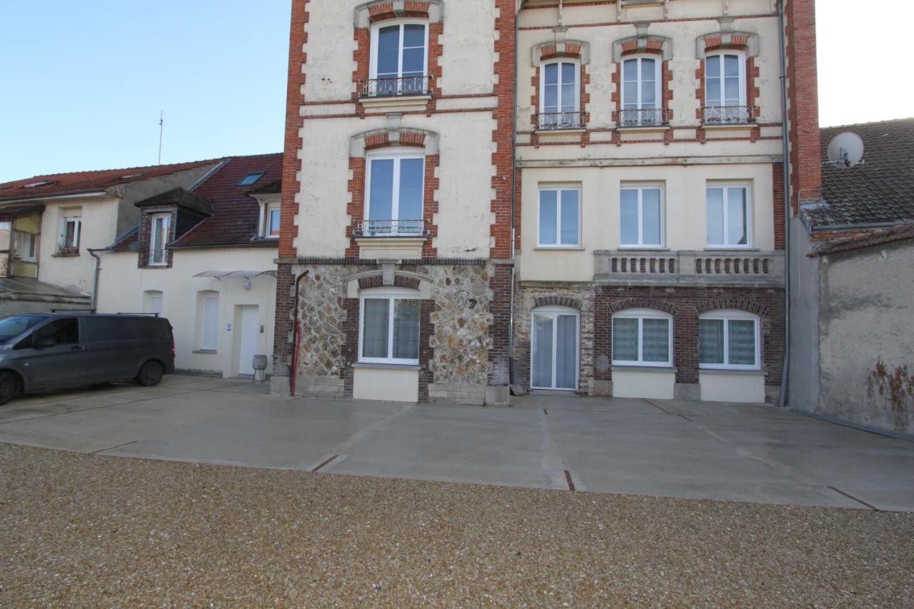 Apartamento Le First By Easyescale Romilly-sur-Seine Exterior foto